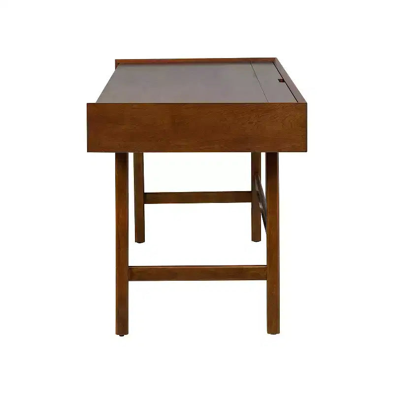 Bureau d'ordinateur avec prise électrique intégrée