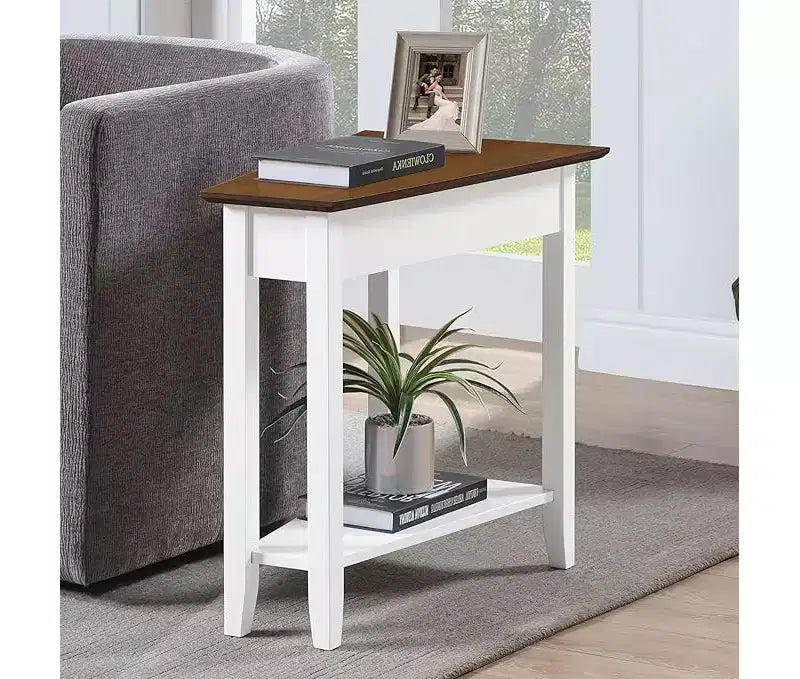 Table d'appoint ronde avec étagère inférieure, table d'appoint élégante avec pieds courbés, table d'appoint stylée pour le rangement du salon