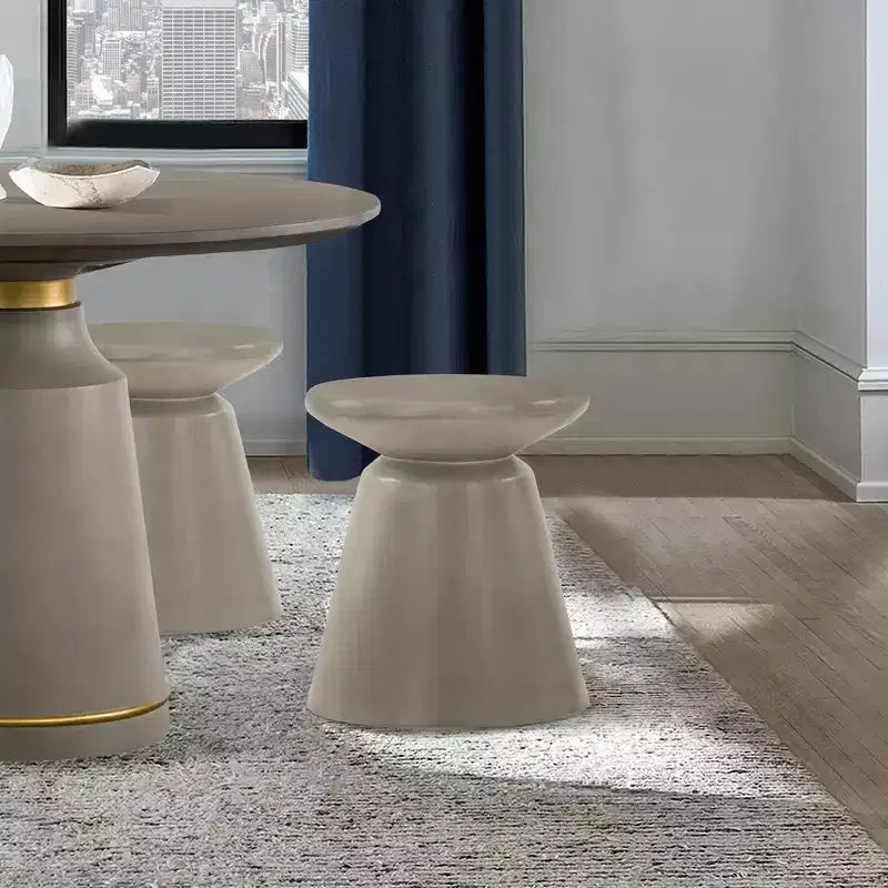Table d'appoint-tabouret en béton gris à accent d'extrémité